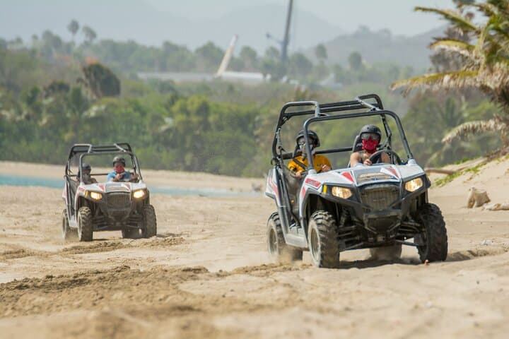 Mega Aventura en Puerto Plata: Conducción de Buggies, Natación en Cascada y Almuerzo Local - 4