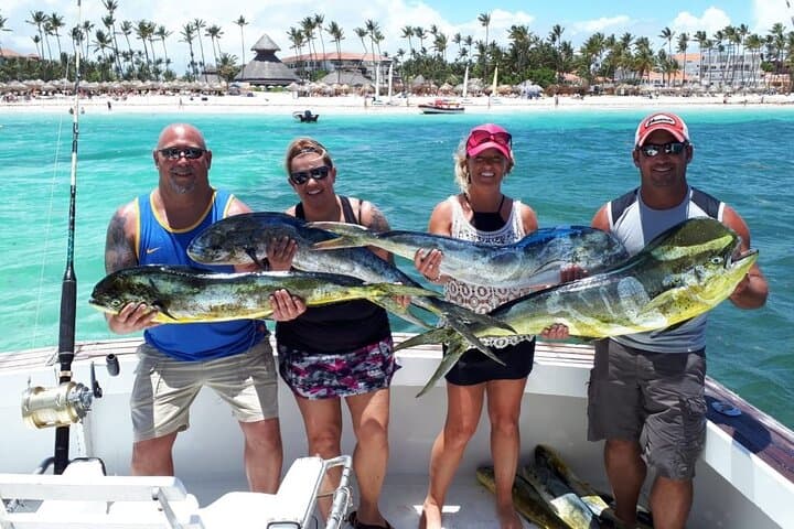 Chárter Privado de Pesca de Altura en Punta Cana a bordo del Divina - 2
