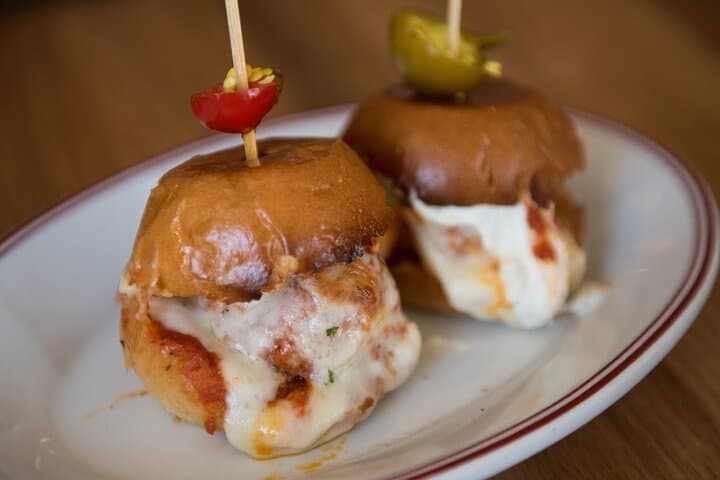 Las Vegas Food Tour: Strip Celebrity Chefs or Historic Downtown Bites - 6