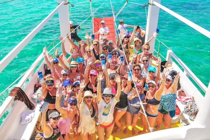 Unforgettable Adult-Only Party Boat Cruise in Punta Cana - 4